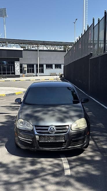 Продажа авто: Volkswagen Jetta: 2005 г., 2.5 л, Седан — 1