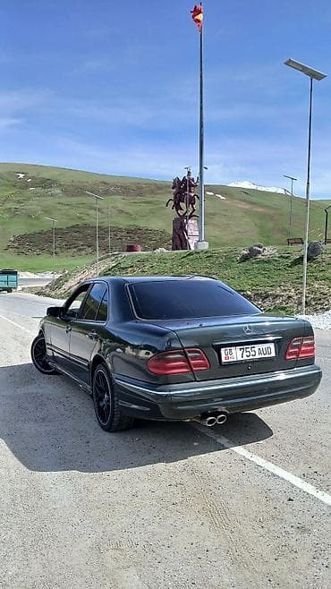 решотка степ: Mercedes-Benz E-Class: 2001 г., 5.5 л, Автомат, Бензин, Седан — 3