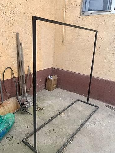 Соода жабдуулары: Металлическая напольная стойка-рамка для одежды/ - Материал — 2