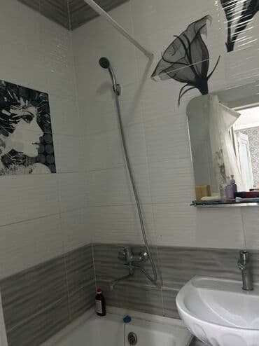 частный дом на длительный срок: Сдается 1 комнатная квартира от собственника находится около — 6