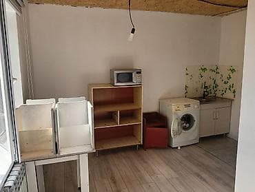 кател баня: Сдается небольшое жилое помещение с отдельной кухонной зоной и — 1