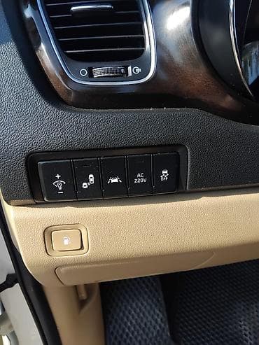 бампер жигули: Kia Carnival: 2019 г., 2.2 л, Автомат, Дизель, Минивэн — 6