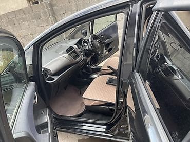 hoda fit: Honda Fit: 2008 г., 1.3 л, Вариатор, Бензин, Хэтчбэк — 2