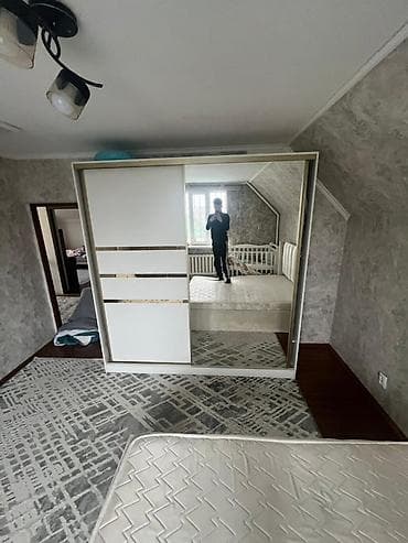 string art: Спальный гарнитур в современном стиле, светло‑серый/молочный велюр и — 7