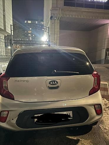 Kia Morning: 2018 г., 1 л, Автомат, Бензин