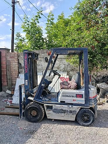 фронтальный погрузчик 3 кубовый: Погрузчик, Komatsu, 2023 г., Колесный, Вилочный — 3