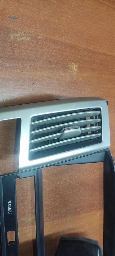 leksus: Дефлектор воздуховода Toyota 2005 г., Б/у, Оригинал, Япония — 3