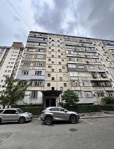 3 бөлмө, 65 м², 106-серия, 5 кабат, Эски ремонт lalafo.kg да 3 бөлмө, 65 м², 106-серия, 5 кабат, Эски ремонт