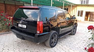 Cadillac Escalade: 2007 г., Автомат, Бензин, Внедорожник — 4