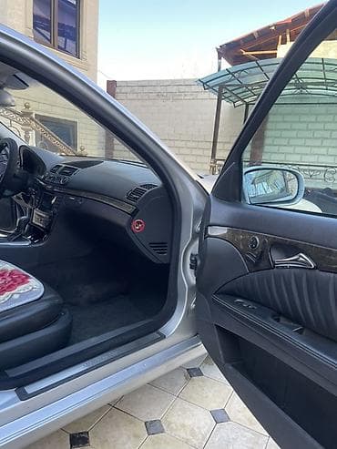 li 9 max: Mercedes-Benz E-Class: 2003 г., 5 л, Автомат, Бензин, Седан — 6