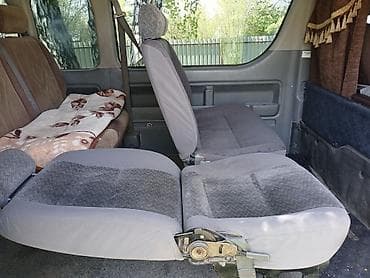 водный катер: Toyota Hiace: 2008 г., 2.7 л, Ручные, Газ, Фургон — 6