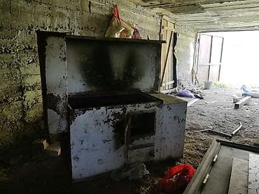 плита двигатель: Металлическая твердотопливная печь с варочной поверхностью и духовым — 1