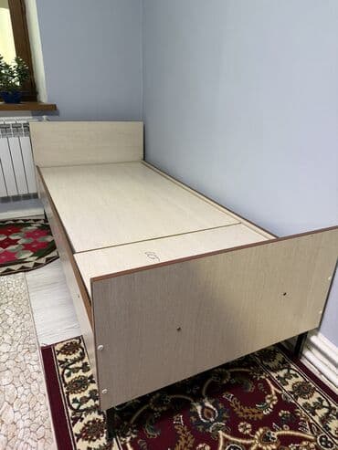 детские кровати для 2 детей: Односпальная кровать классического типа. - Размер спального места — 10