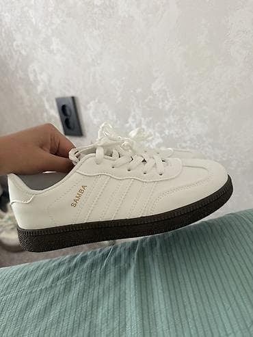 Мырзалардын бут кийими: Эркектердин кроссовкасы, 38, Adidas Originals, Жаңы, түсү - Ак, Өзү алып кетүү — 3