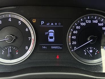 Транспорт: Hyundai Sonata: 2019 г., 2 л, Автомат, Газ, Седан — 8