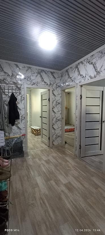 квартира шлагбаум: 2 комнаты, 46 м², 106 серия, 2 этаж, Косметический ремонт — 1