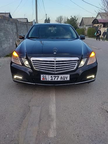 mark 1: Mercedes-Benz E-Class: 2010 г., 1.8 л, Автомат, Бензин, Седан — 1