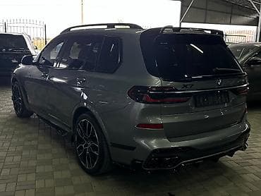 byd e7: BMW X7: 2022 г., 0.3 л, Автомат, Бензин, Внедорожник — 6