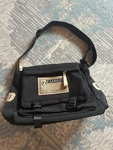 Сумка-мессенджер через плечо, черная. - Материал: плотная ткань