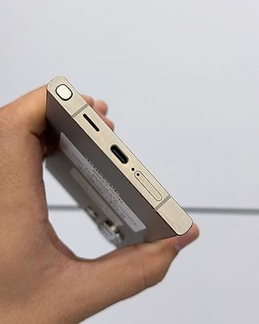 чехол х: Samsung Galaxy S24 Ultra, Б/у, 256 ГБ, цвет - Серый, В рассрочку, 1 SIM, eSIM — 4