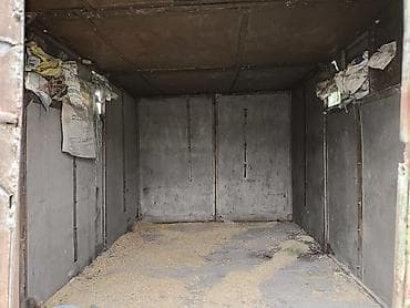 Передвижной металлический вагончик на шасси (одноосная тележка)