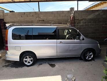 Продажа авто: Honda Stepwgn: 2003 г., 2 л, Автомат, Бензин, Минивэн — 4