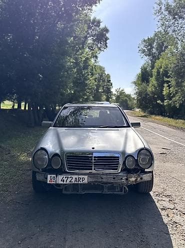 Mercedes-Benz E-Class: 1997 г., 3.2 л, Механика, Бензин, Седан