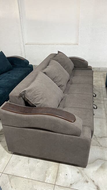 продаю кровать двуспальная: Раскладной диван, Новый — 1