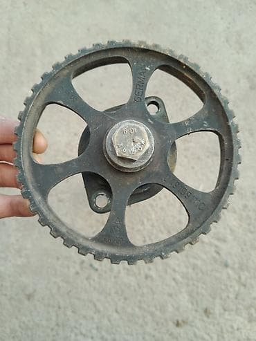 mazda 121: Распредвал Volkswagen Германия — 1