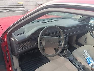 круглое зеркало: Audi 100: 1988 г., 2 л, Механика, Бензин, Седан — 4
