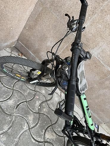 велик лаукс: Горный велосипед Laux (рама с надписью LAUX), размер колес около 26" — 1