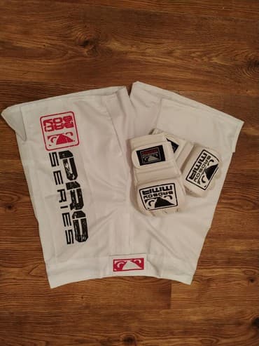 снарядки: Шорты BAD BOY + снарядки MMA Все размеры в наличии! Качество: 10/10 — 2