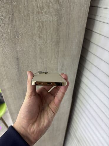 ТВ и видео: IPhone 13 Pro, Б/у, 128 ГБ, Золотой, Защитное стекло, Чехол, 76 % — 4