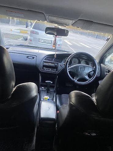 автомобил хонда: Honda Accord: 2002 г., 2 л, Автомат, Бензин, Седан — 4