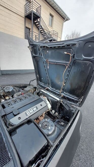 Продажа авто: BMW 5 series: 1991 г., 2.5 л, Механика, Бензин, Седан — 8