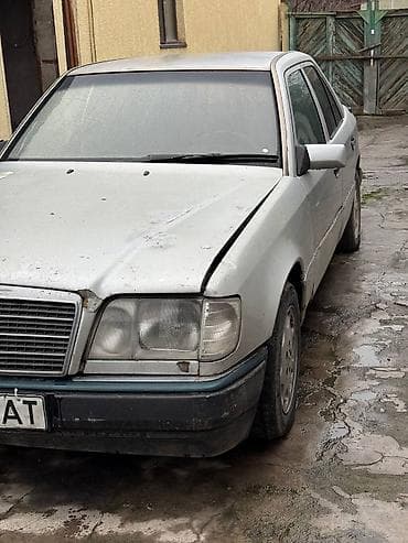 обшивки е34: Mercedes-Benz W124: 1994 г., 2.5 л, Автомат, Дизель, Седан — 3