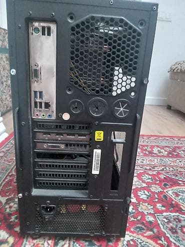 Игровой компьютер. Полный комплект. Мощный процессор и видеокарта. -