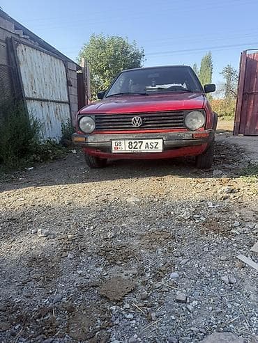 Volkswagen Golf: 1988 г., 1.8 л, Кол менен иштөөчү, Бензин, Хетчбек — 4