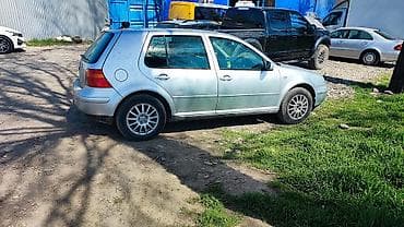 passat b 3: Volkswagen Golf: 2004 г., 1.6 л, Автомат, Бензин, Хэтчбэк — 1