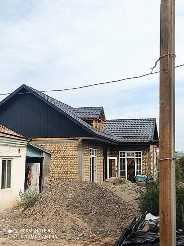 Кыймылсыз мүлк: Продаётся недостроенный кирпичный дом с мансардой. Основные — 4