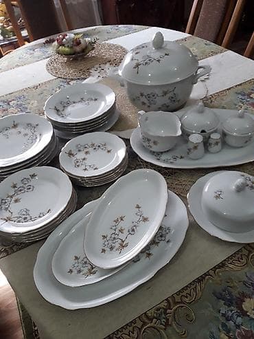 dinner table: Винтажный фарфоровый столовый сервиз производство ГДР.36 предметов — 7