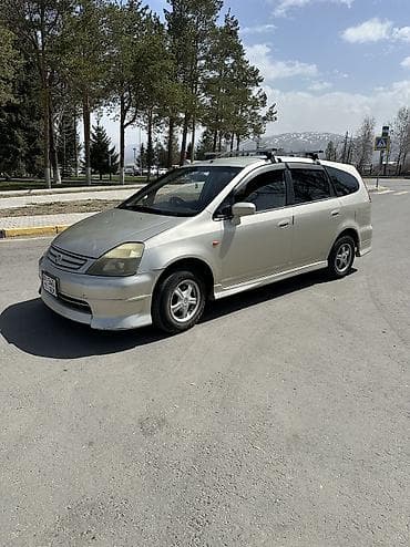 ижара авто: Honda Stream: 2002 г., 1.7 л, Автомат, Бензин, Вэн/Минивэн — 1