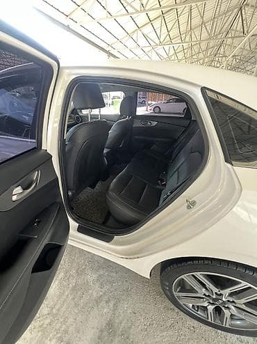 Kia K3: 2020 г., 1.6 л, Вариатор, Бензин, Седан — 6