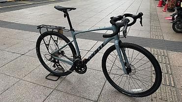 скорый: Шоссейный велосипед, Giant — 1