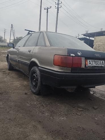 corolla runx: Audi 80: 1989 г., Седан — 6