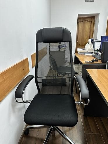 herman miller: Офисное кресло «МЕТТА» (брендовый шильдик на спинке) - Тип — 2