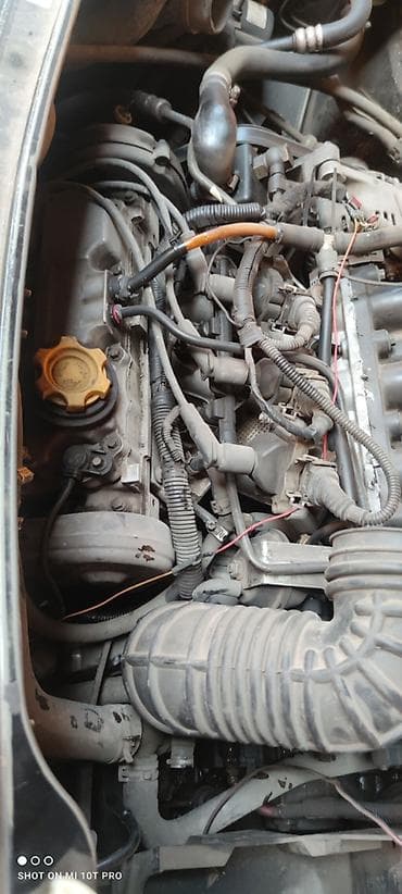 2 8: Бензиновый мотор Land Rover 2001 г., 2.5 л, Б/у, Оригинал — 3