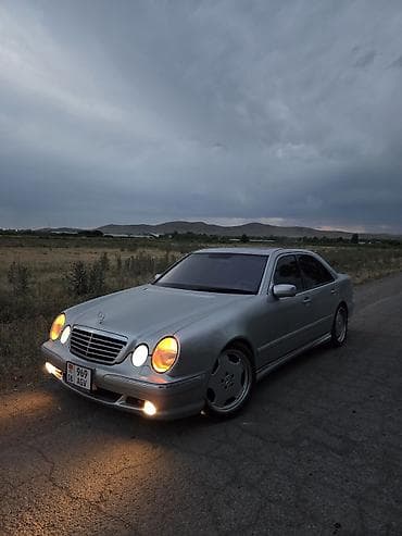 Продажа авто: Mercedes-Benz E-Class: 2002 г., 4.3 л, Автомат, Бензин, Седан — 1