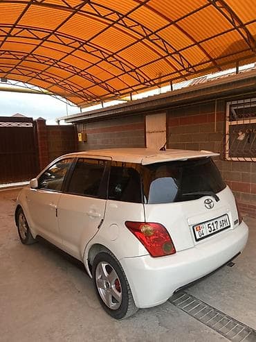 corolla runx: Toyota Ist: 2004 г., 1.5 л, Автомат, Бензин, Хэтчбэк — 4