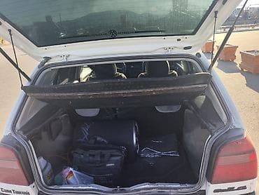 nisan note: Volkswagen Golf: 1994 г., 1.8 л, Ручные, Бензин, Хэтчбэк — 9